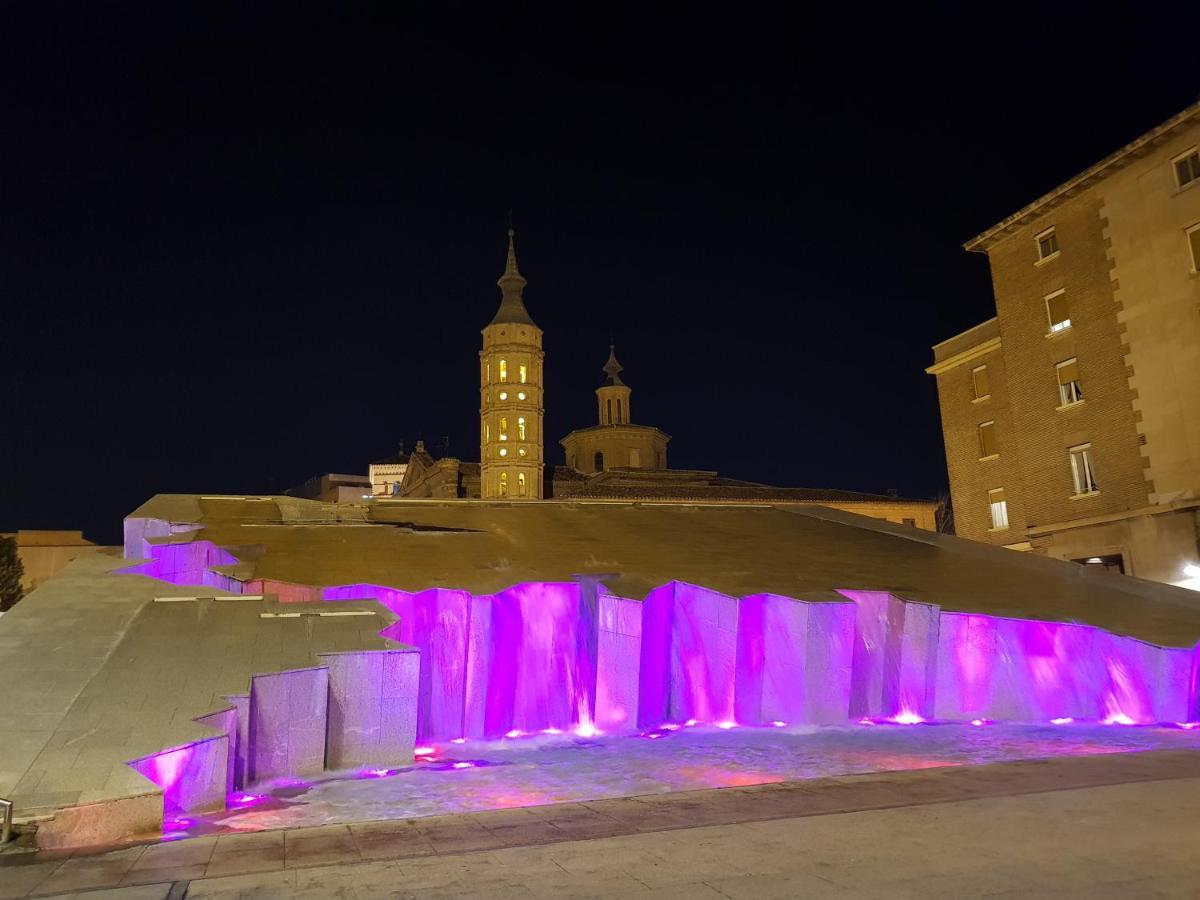 Apartamento El BALCÓN de PILAR Zaragoza Exterior foto